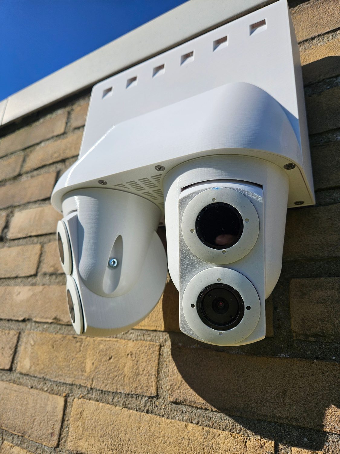 Buitencamera geplaatst door NH Installatietechnieken in Leeuwarden